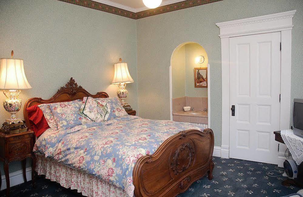 The Grand Anne Bed And Breakfast Keokuk Esterno foto