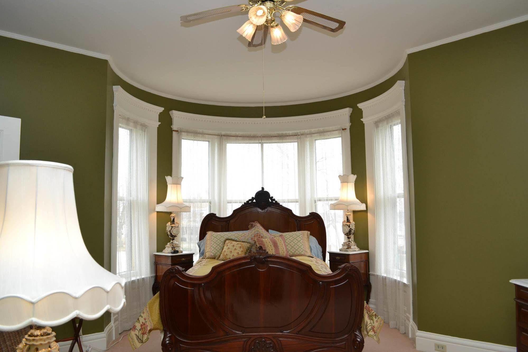 The Grand Anne Bed And Breakfast Keokuk Esterno foto
